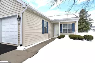 41 Hagarman Dr, York, PA 17408 - Photo 2
