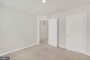 635 Locust Run Dr, York, PA 17404 - Photo 24