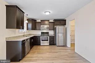 338 Cadbury Dr, Red Lion, PA 17356 - Photo 8