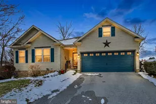 245 Kennedy Ct, Hanover, PA 17331 - Photo 1