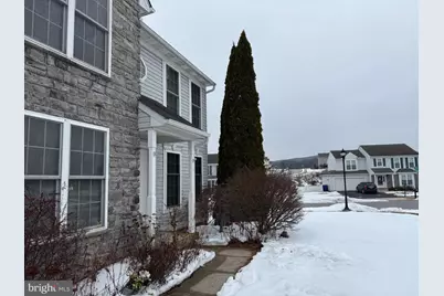 140 Thomas Drive, York, PA 17404 - Photo 2