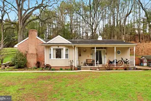 350 Green Valley Rd, York, PA 17403 - Photo 1