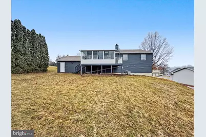 1360 Breezeview Drive, York, PA 17404 - Photo 22