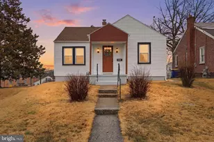 993 N Queen St, York, PA 17404 - Photo 1