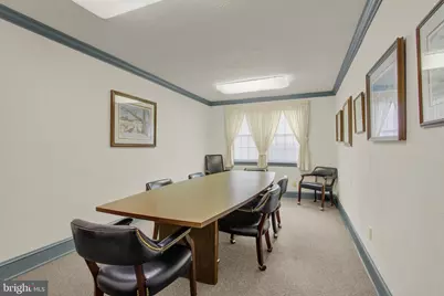 209 Broadway, Hanover, PA 17331 - Photo 10