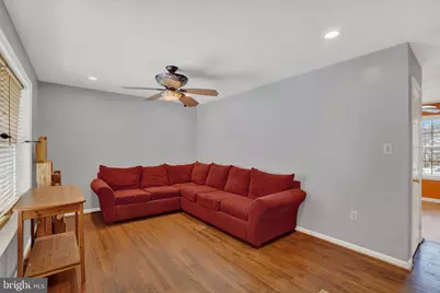 39 W George Street, Yoe, PA 17313 - Photo 2