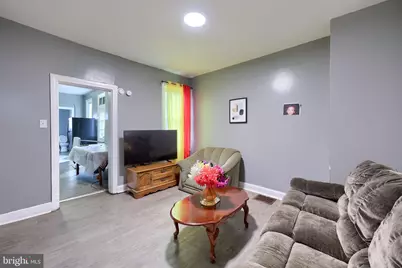 461 E Walnut Street, York, PA 17403 - Photo 2
