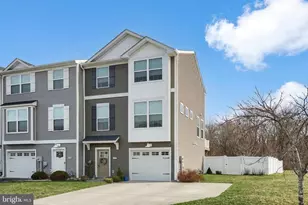 517 Charles Ave, Hanover, PA 17331 - Photo 4