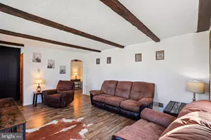 215 Penn St, Hanover, PA 17331 - Photo 6