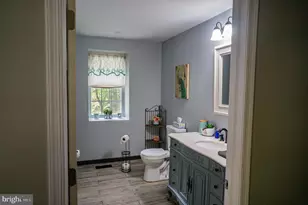 988 Kratz Rd, Glen Rock, PA 17327 - Photo 24