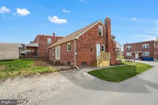 221 S Adams St, York, PA 17404 - Photo 4