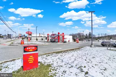 4315 N George Street, York, PA 17406 - Photo 4