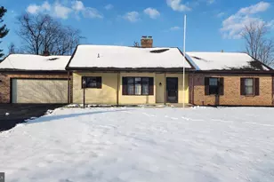 2881 Sunset Dr, Dallastown, PA 17313 - Photo 1