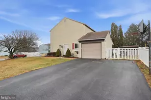 3512 Heritage Dr, York, PA 17402 - Photo 6