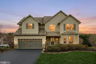 2760 Primrose Ln N, York, PA 17404 - Photo 1