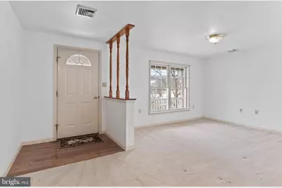 404 Valley View Circle, New Cumberland, PA 17070 - Photo 4