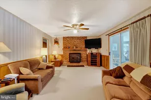 4158 Robinhood Dr, York, PA 17408 - Photo 8