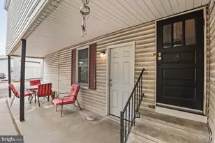 402 Broadway, Hanover, PA 17331 - Photo 38