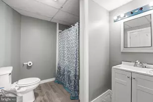 402 Broadway, Hanover, PA 17331 - Photo 6