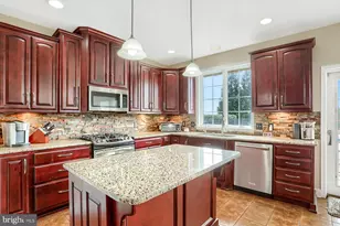 1563 Winsford Ln, York, PA 17404 - Photo 22
