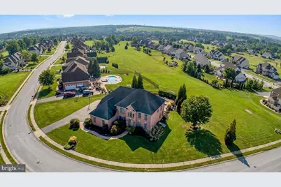 1563 Winsford Lane, York, PA 17404 - Photo 2