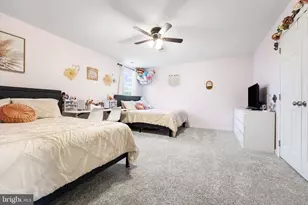 1580 Pleader Ln, York, PA 17402 - Photo 40