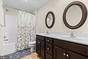 1002 Kavanagh Cir, Red Lion, PA 17356 - Photo 32