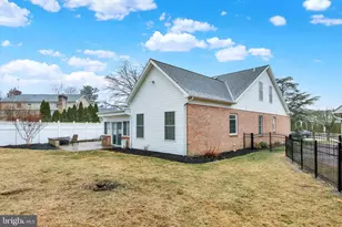 355 Dart Dr, Hanover, PA 17331 - Photo 34