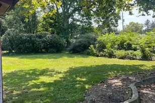 1329 Broadway, Hanover, PA 17331 - Photo 2