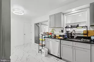 48 Colonial Dr, Hanover, PA 17331 - Photo 8