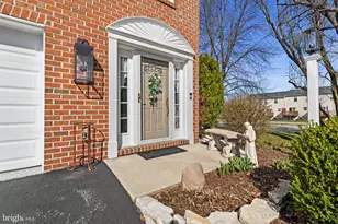102 Lorenzo Ct, York, PA 17402 - Photo 4