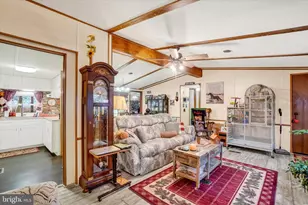 19367 S Barrens Road S, Stewartstown, PA 17363 - Photo 6