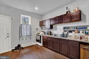 708 E Philadelphia St, York, PA 17403 - Photo 4