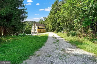 4025 Cherry Run Road, Glen Rock, PA 17327 - Photo 2