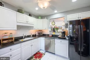 2552 Fairway Dr, York, PA 17402 - Photo 16