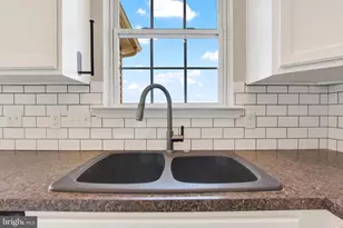 1229 Ledge Dr, York, PA 17408 - Photo 6