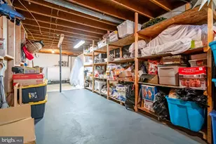 864 Elham Dr, York, PA 17406 - Photo 32