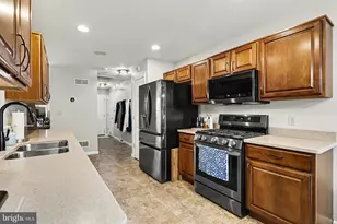 183 N Alpine Dr, York, PA 17408 - Photo 20