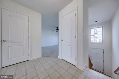 689 E Walnut Street, Hanover, PA 17331 - Photo 8