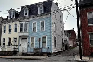 526 W Philadelphia St, York, PA 17403 - Photo 2