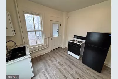 659 W King Street #1, York, PA 17401 - Photo 2