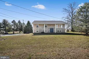 2401 Belair Dr, Dover, PA 17315 - Photo 6