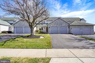 2644 Fairway Dr, York, PA 17402 - Photo 2