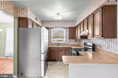 686 Cortland Drive, York, PA 17403 - Photo 10