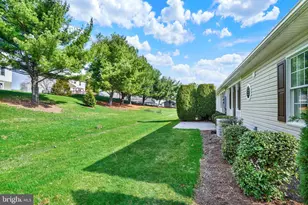 2022 Faversham Way, York, PA 17402 - Photo 24