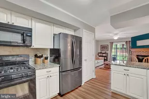 2022 Faversham Way, York, PA 17402 - Photo 10