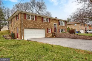 2589 Audlyn Dr, York, PA 17408 - Photo 6