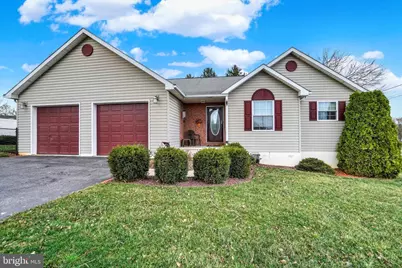 2035 Leonard Street, York, PA 17404 - Photo 1