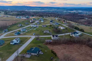 8 Ivanhoe Ln, Wrightsville, PA 17368 - Photo 92