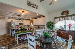 608 Misty Hill Dr, Delta, PA 17314 - Photo 16